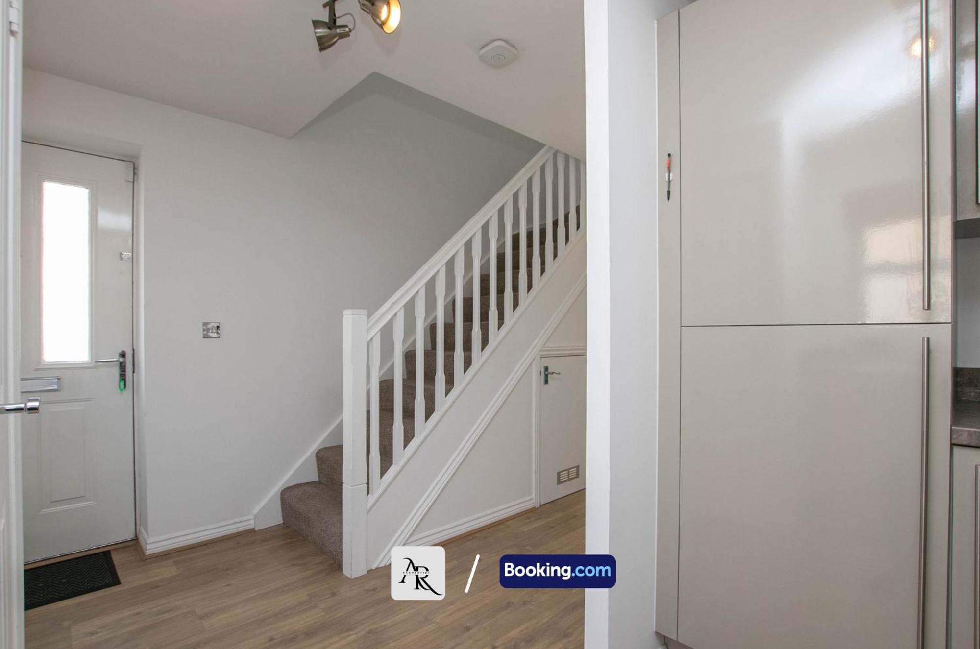 Cozy House By Ar Properties Short Lets & Serviced Accommodation Colchester Extérieur photo